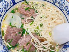 -陳香貴·兰州牛肉面(东方宝泰店)
