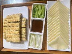 香酥鸭-祥云精致湘菜馆(东1时区店)