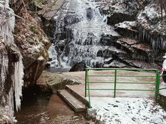 -藏龙百瀑风景区