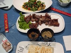 -乔家小院•非遗驴肉•本地小海鲜(滨河路店)