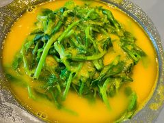 豌豆黄浸豌豆尖-半山腰·云南菜(侨福芳草地店)