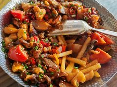 -老唐三下锅 ·张家界地标美食(溪布街店)