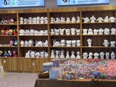 -郑在DIY·潮玩银饰绘画手作(中央大道旗舰店)