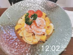 香蕉芒果大虾沙拉-Miss Q Family甜品·蛋糕·法甜咖啡