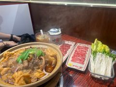 -沙胆彪炭炉牛杂煲(上海日月光广场店)