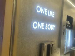 -Z&B Fitness Studio·Gym(前滩L+PLAZA店)