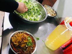 -薛记襄阳香辣牛肉面(平安路店)