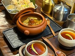 -银米·云南传统过桥米线(双廊黑金冠店)