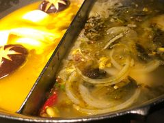 -湊湊火锅·茶憩(新中关购物中心店)