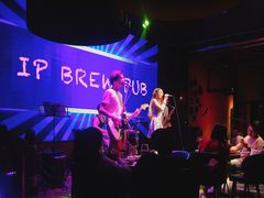 -爱啤精酿·民谣酒馆(滨江店)