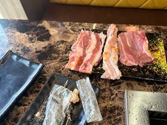 -牛里牛气· 榴莲海鲜鲜牛肉自助火锅·烤肉(横岗店)