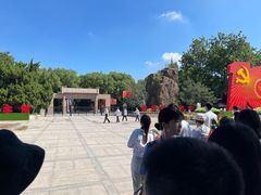 -上海市龙华烈士陵园