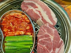 -唯成•韩国炭火烤肉 유성고기