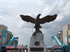 -霍尔果斯国门景区