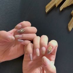 -雪儿·YuKi美甲美睫皮肤管理Salon