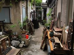 -邊城書店