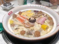 -三人行骨头王火锅(长寿店)