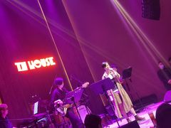 -TZ House音乐现场(来福士中心店)