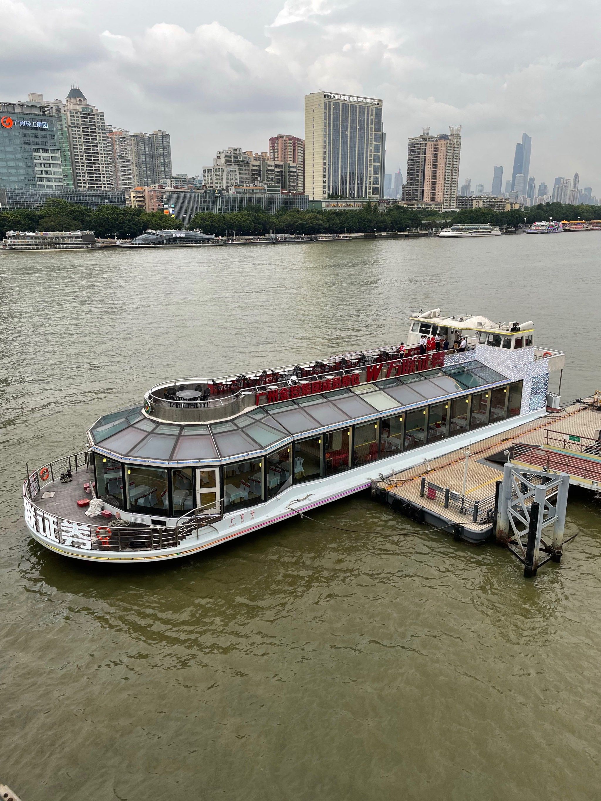 珠江游船你坐过没