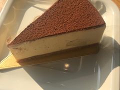 -焙丽拾光(麦凯乐直营店)