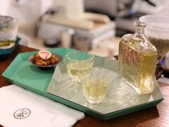 手冲茶-茶是一枝花泡茶店