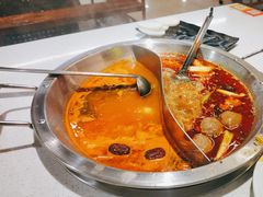 -十三幺山野火锅(市府路店)