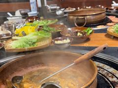 -阿山卓·野生菌火锅·纳西火塘烤肉