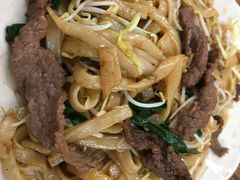 干炒牛河-南记食粥坊·宵夜大排档(岭南分店)
