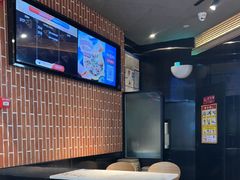 -达美乐比萨(南京路店)