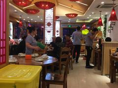 大堂-东北人家铁锅炖(鞍山路店)