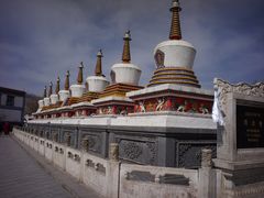 -塔尔寺游客服务中心