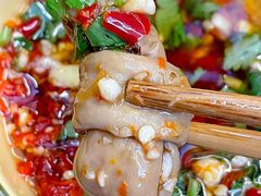 -拈签一笑黄牛肉辣卤串串