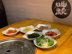 -唯成•韩国炭火烤肉 유성고기