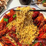 青岛本地人私藏的啤酒屋‼️360°无死角监控后厨！