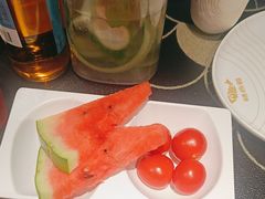 -辣尚瘾·烤鱼·新川菜(牡丹园直营店)