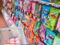 零售区-山崎面包(静安久光店)