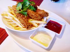 -WOLFGANG PUCK KITCHEN & BAR(迪士尼小镇店)