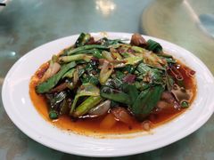 蒜苗回锅肉-迎宾饭店