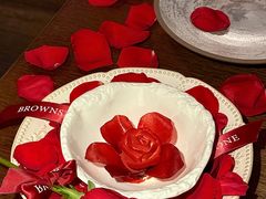 -BROWNSTONE GRILL HOUSE布朗石炭烤之家