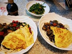 茄子肉丁鸡蛋拌面-文三里屯面馆(三里屯店)