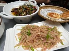 -蔼若春.传承三十年云南菜(金碧公园店)