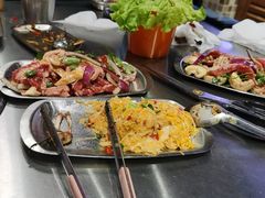 -马路牙子烧烤音乐酒馆(望京店)
