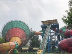 -欢乐水魔方水世界