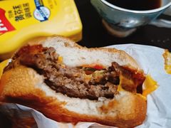 双层吉士汉堡-麦当劳(南后街店)