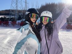 -亚布力新体委滑雪场