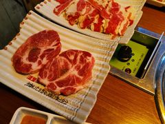 -豚豚猪村烤肉·韩国烤肉(总店)