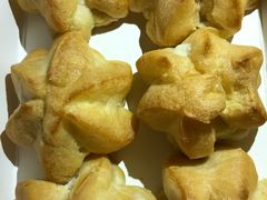 -天品味 一口吃榴莲泡芙