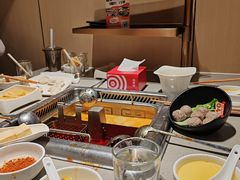 -海底捞火锅(珠影星光城夜宵主题店)