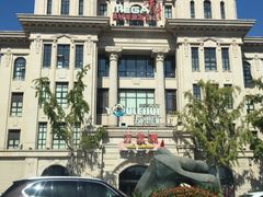 -万龙洲海鲜(大兴绿地缤纷城店)