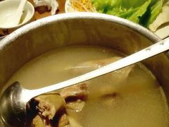 黑鸡小馆(远大路店)-黑鸡小馆(金源店)